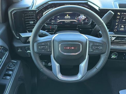 Certified 2024 GMC Sierra 1500 Elevation w/ X31 Off-Road Package image 12