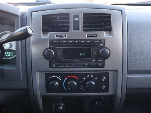 Used 2007 Dodge Dakota SLT image 35