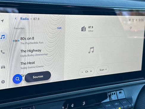 New 2026 Toyota Camry Hybrid w/ Multimedia Upgrade Package image 15