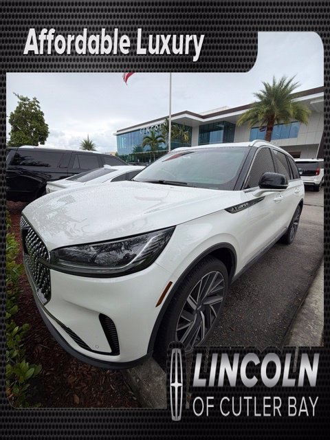 Used 2025 Lincoln Aviator Reserve w/ Equipment Group 201A AWD/4WD image 1