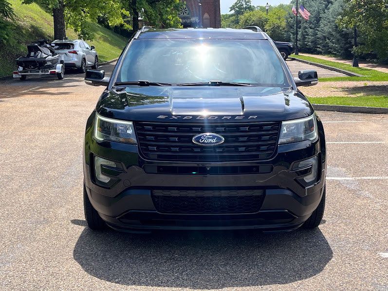 Used 2017 Ford Explorer Sport w/ Equipment Group 401A AWD/4WD image 26