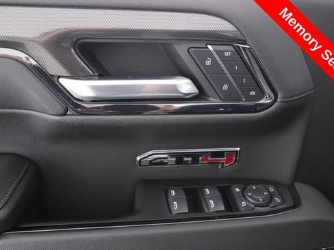 Used 2022 GMC Sierra 1500 AT4 w/ AT4 Premium Package AWD/4WD image 20