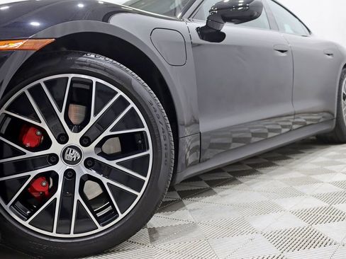 Used 2024 Porsche Taycan 4S AWD/4WD image 5