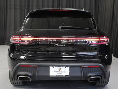 Used 2025 Porsche Macan image 6