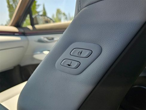 New 2026 Genesis GV70 2.5T Advanced image 19