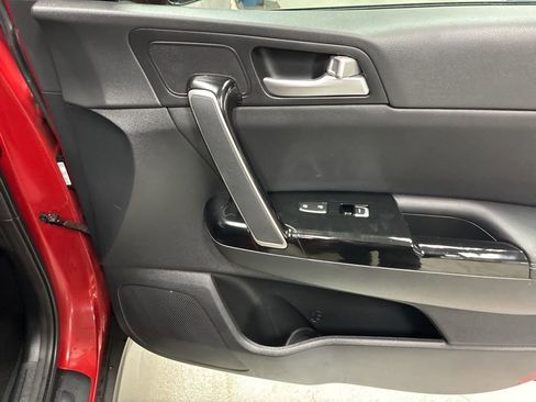 Used 2022 Kia Sportage EX image 8