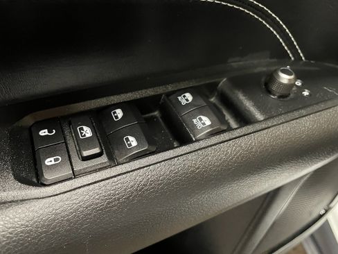 Used 2022 Jeep Compass Altitude w/ Convenience Group image 13