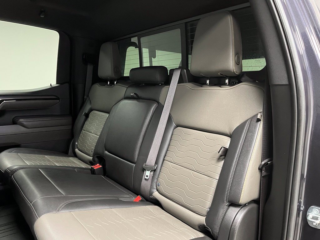 Used 2023 Chevrolet Silverado 1500 ZR2 AWD/4WD image 46