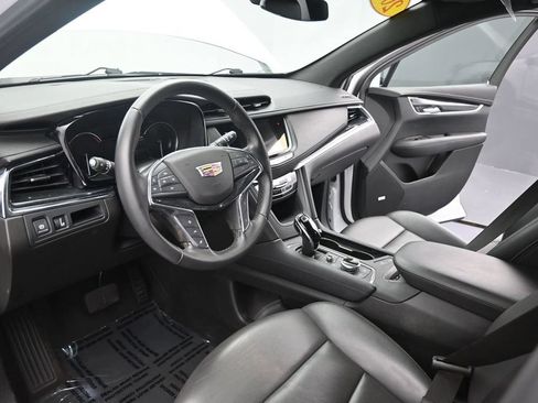 Used 2021 Cadillac XT5 Premium Luxury AWD/4WD image 18