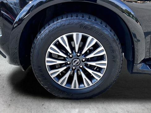 Used 2023 Nissan Armada SL w/ Midnight Edition Package AWD/4WD image 10