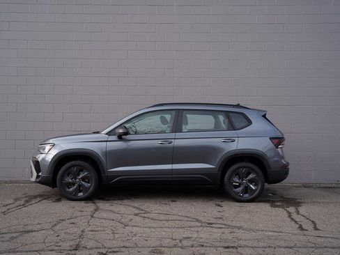 New 2026 Volkswagen Taos S image 3