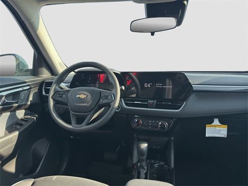 New 2026 Chevrolet TrailBlazer LT w/ Driver Confidence Package image 13