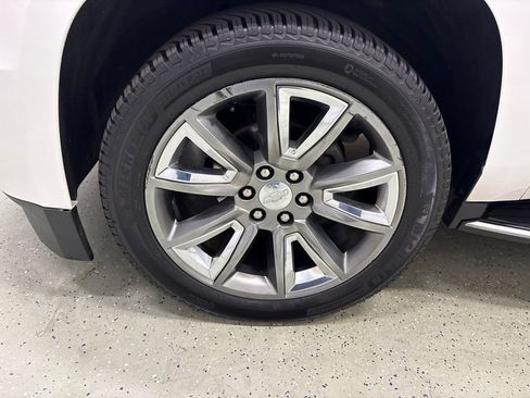 Used 2017 Chevrolet Tahoe Premier AWD/4WD image 11