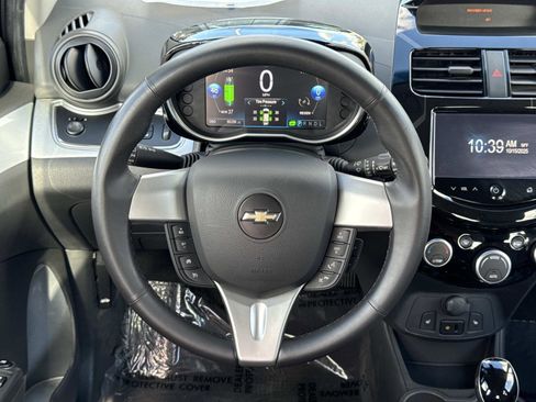 Used 2016 Chevrolet Spark LT image 10