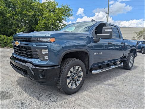 New 2026 Chevrolet Silverado 2500 Custom w/ Custom Convenience Package RWD image 8