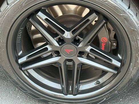 Used 2021 Ford Mustang GT Premium w/ GT Performance Package RWD image 11