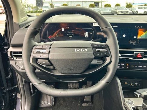 New 2026 Kia Sportage SX image 23