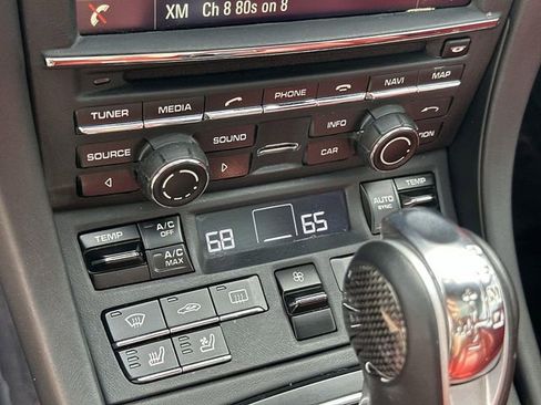 Used 2014 Porsche 911 Turbo S image 37