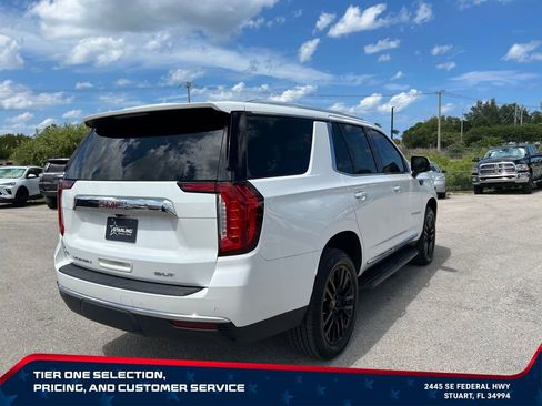 Used 2021 GMC Yukon SLT w/ SLT Premium Package RWD image 5