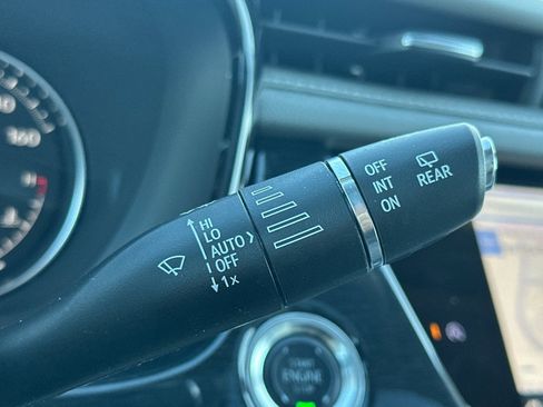 Certified 2025 Cadillac XT6 Premium Luxury image 41