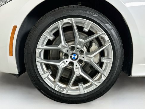 Used 2026 BMW 330i xDrive Sedan AWD/4WD image 11