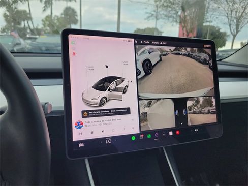 Used 2020 Tesla Model 3 Standard Range Plus image 22