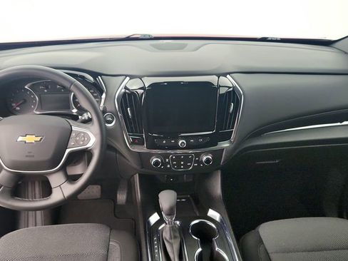 Certified 2023 Chevrolet Traverse LT FWD image 21