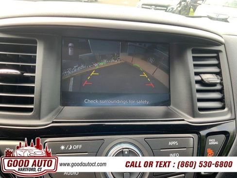 Used 2020 Nissan Pathfinder SV AWD/4WD image 15