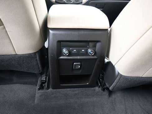 Certified 2023 Chevrolet Traverse LS image 38