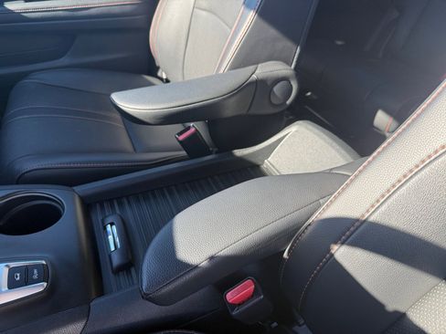 Certified 2022 Honda Passport TrailSport image 14