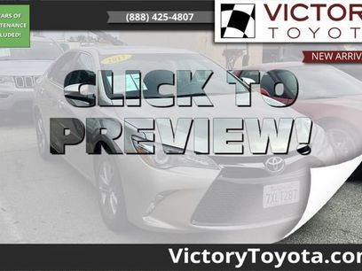Certified 2017 Toyota Camry SE w/ Moonroof Package