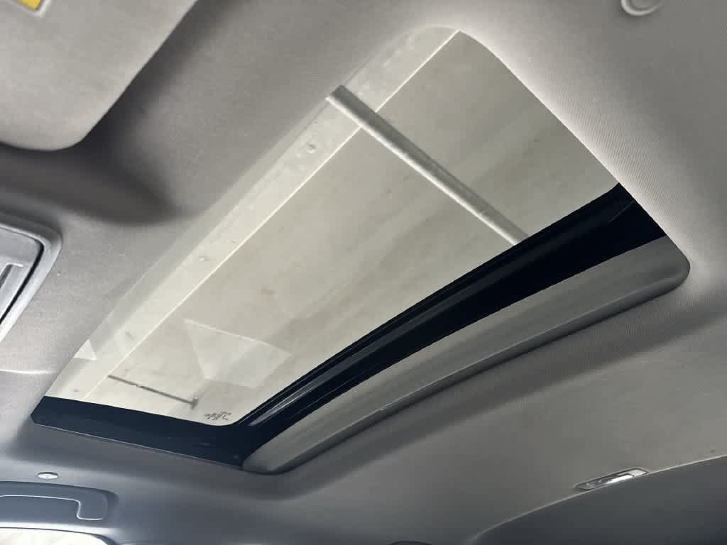 Used 2024 Honda CR-V EX image 16