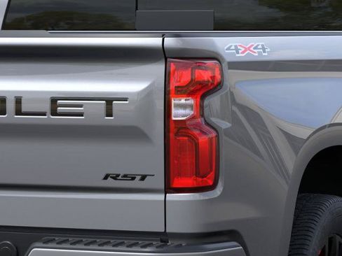New 2026 Chevrolet Silverado 1500 RST w/ Redline Edition AWD/4WD image 11