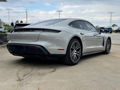 Used 2021 Porsche Taycan 4S AWD/4WD image 8