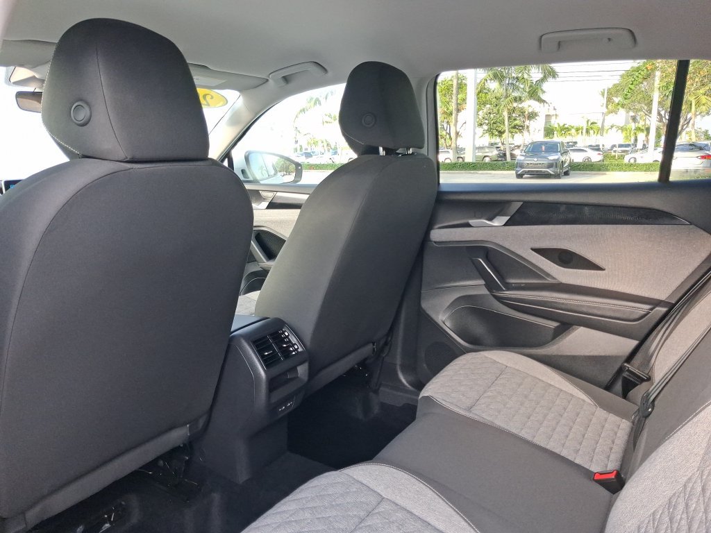 Used 2026 Volkswagen Tiguan S FWD image 15