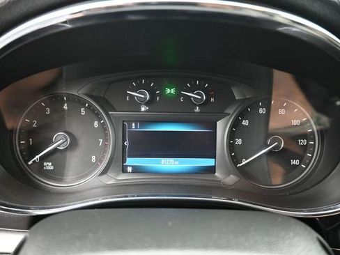 Used 2019 Buick Encore Sport Touring FWD image 11