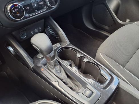 Used 2023 Chevrolet TrailBlazer LT w/ Convenience Package FWD image 25