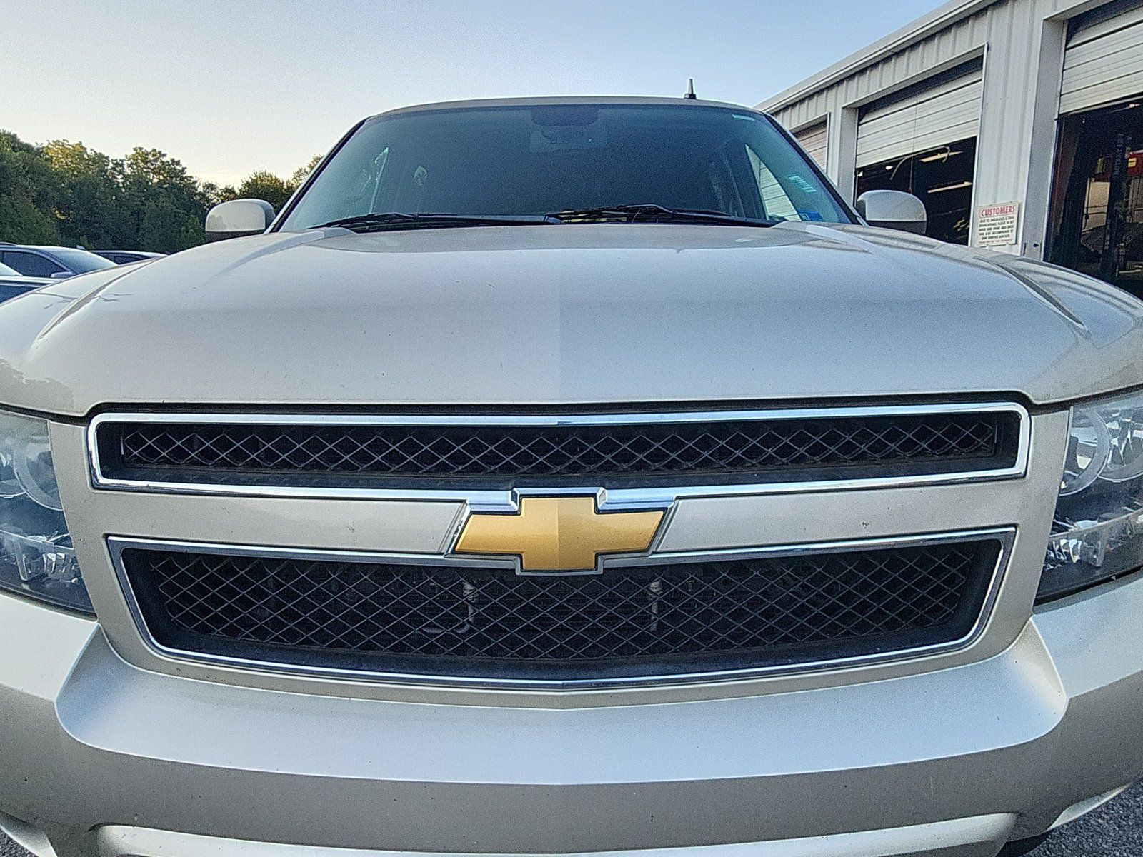 Used 2013 Chevrolet Suburban LS w/ Convenience Package 1 AWD/4WD image 11