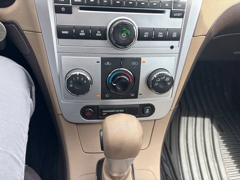Used 2012 Chevrolet Malibu LS FWD image 17