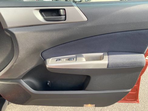 Used 2010 Subaru Forester 2.5X Limited image 30