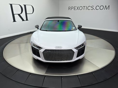 Used 2018 Audi R8 V10 plus AWD/4WD image 12