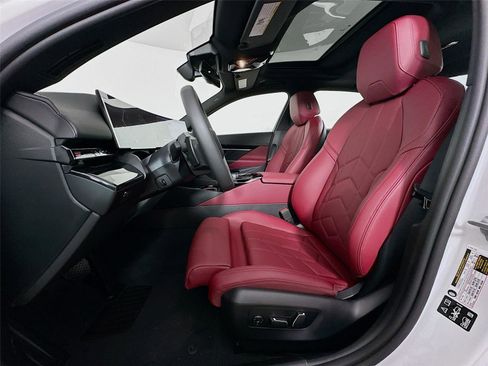 New 2026 BMW 530i xDrive w/ Premium Package image 22