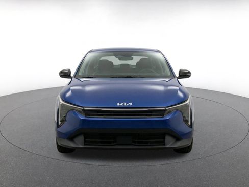 Used 2025 Kia K4 FWD image 2