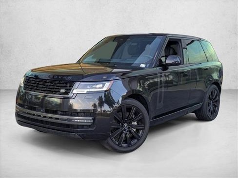 Used 2025 Land Rover Range Rover SE AWD/4WD image 1