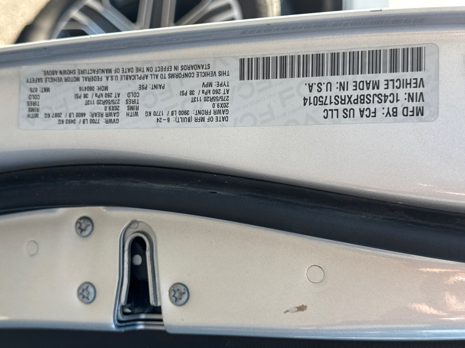 Used 2024 Jeep Wagoneer L Series II w/ Flexible Seating Group AWD/4WD image 34