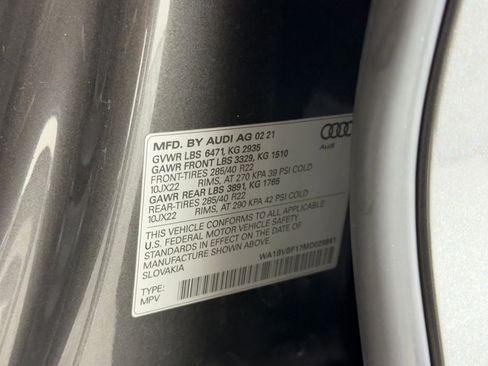 Used 2021 Audi Q8 Premium Plus w/ Premium Plus Package image 19