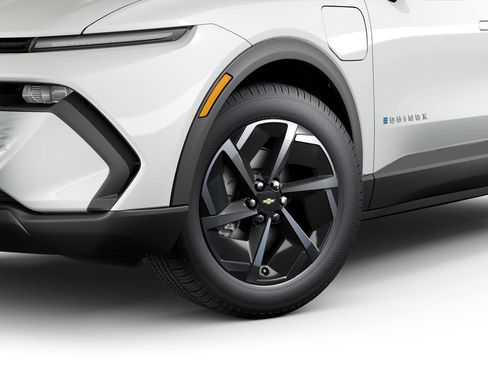 New 2025 Chevrolet Equinox EV LT image 5