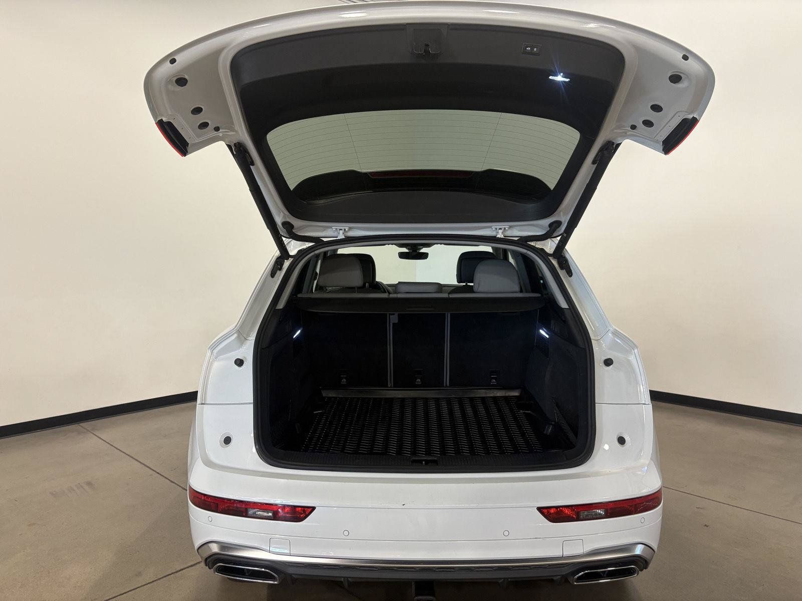 Used 2023 Audi Q5 2.0T Premium Plus AWD/4WD image 37