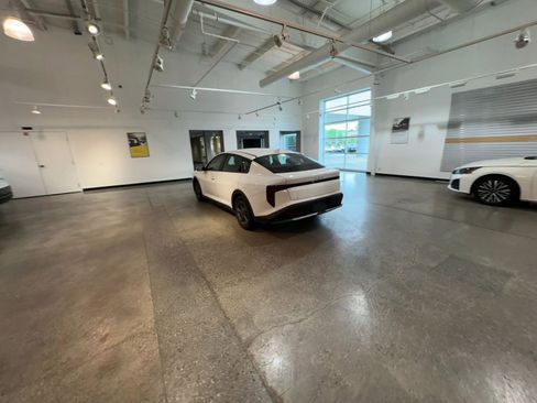 Used 2025 Kia K4 FWD image 16