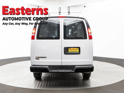 Used 2020 Chevrolet Express 2500 w/ Driver Convenience Package image 6